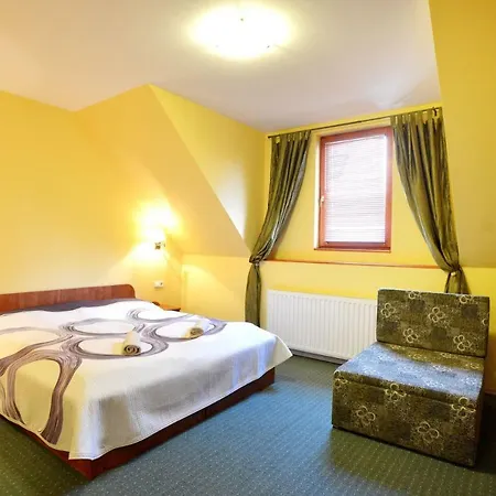 Apartment Servita Udvarhaz Eger